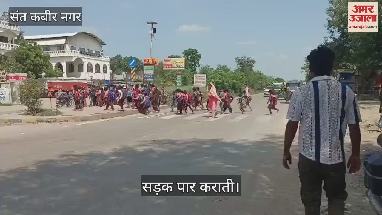 Teachers of Digha school help children cross the highway everyday