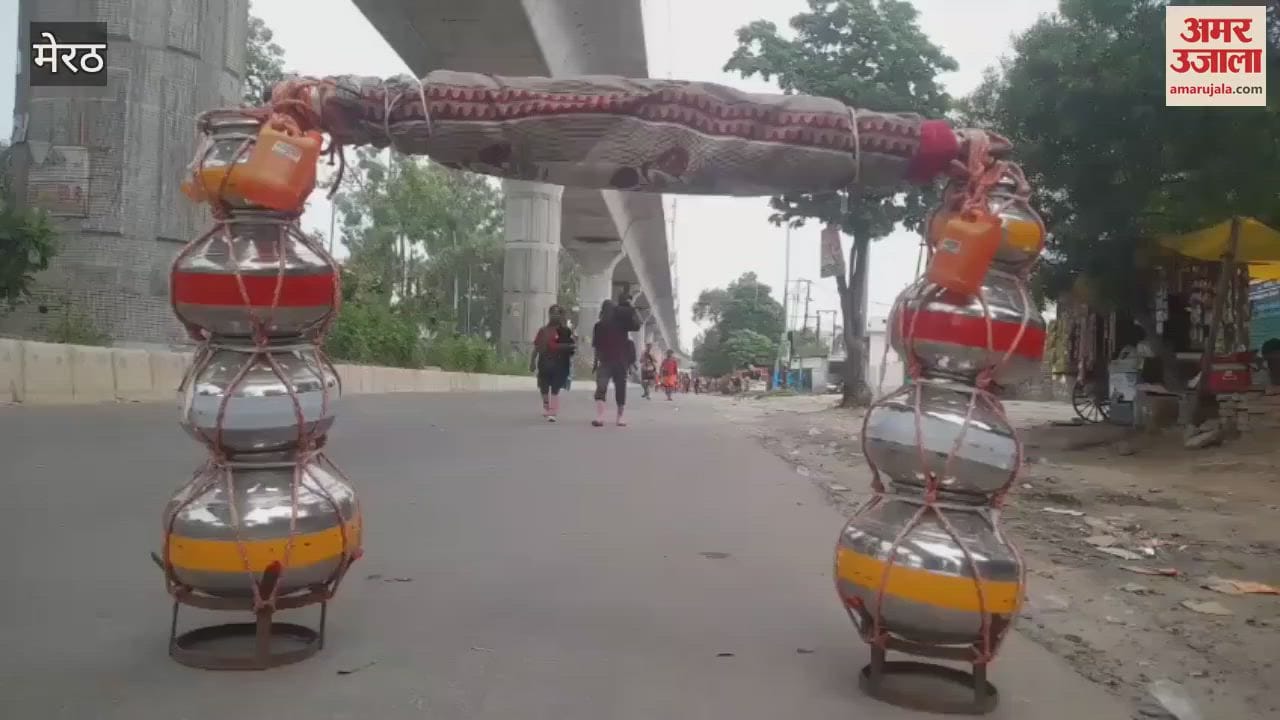 Meerut: Visible excitement in female and child Kanvaris