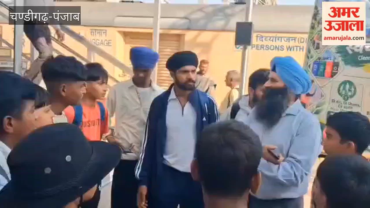 'Rail Jan Samvad' (public interaction) held at 9 stations in Firozpur Division; feedback collected from passengers