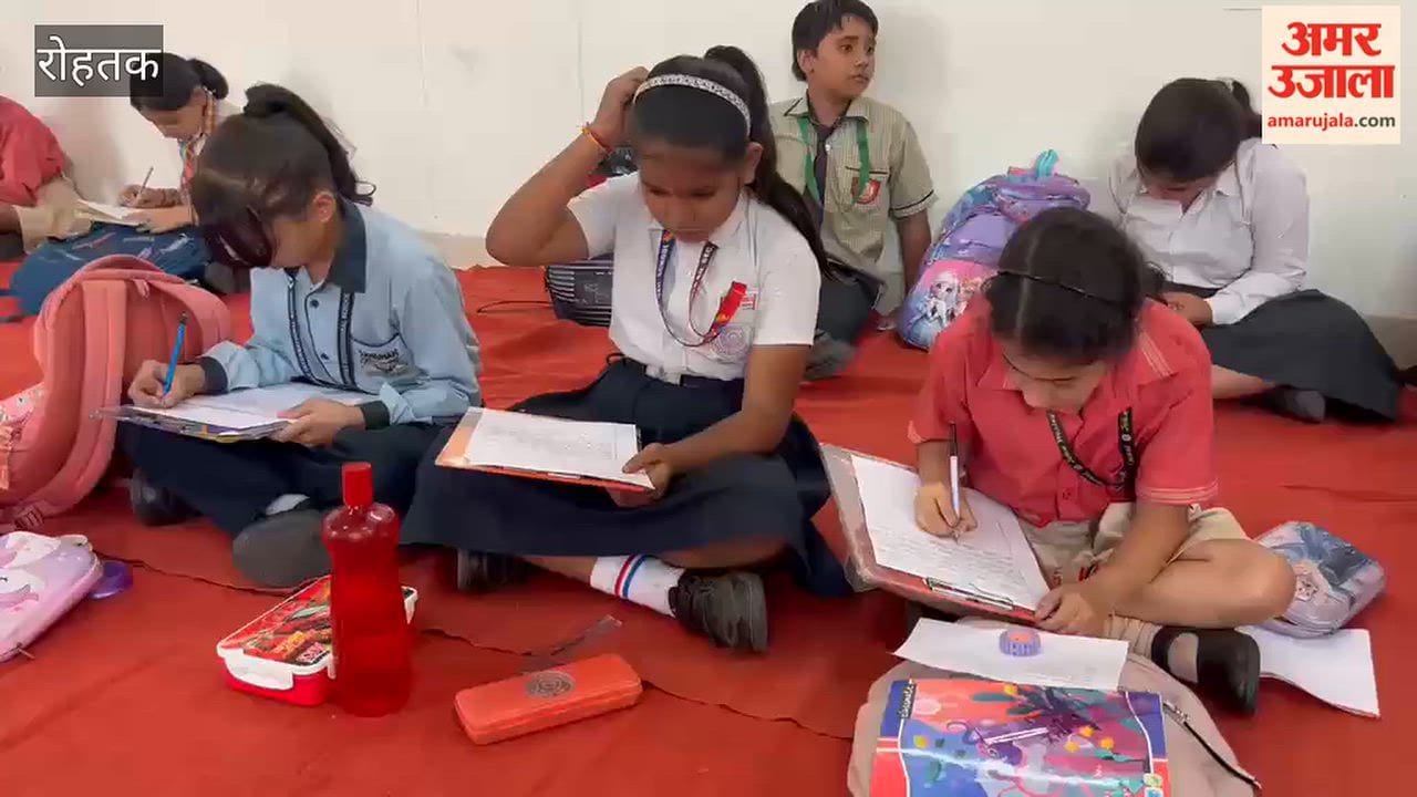Second day of Children's Day competitions: students from grades 1 to 5 are showcasing their talent.