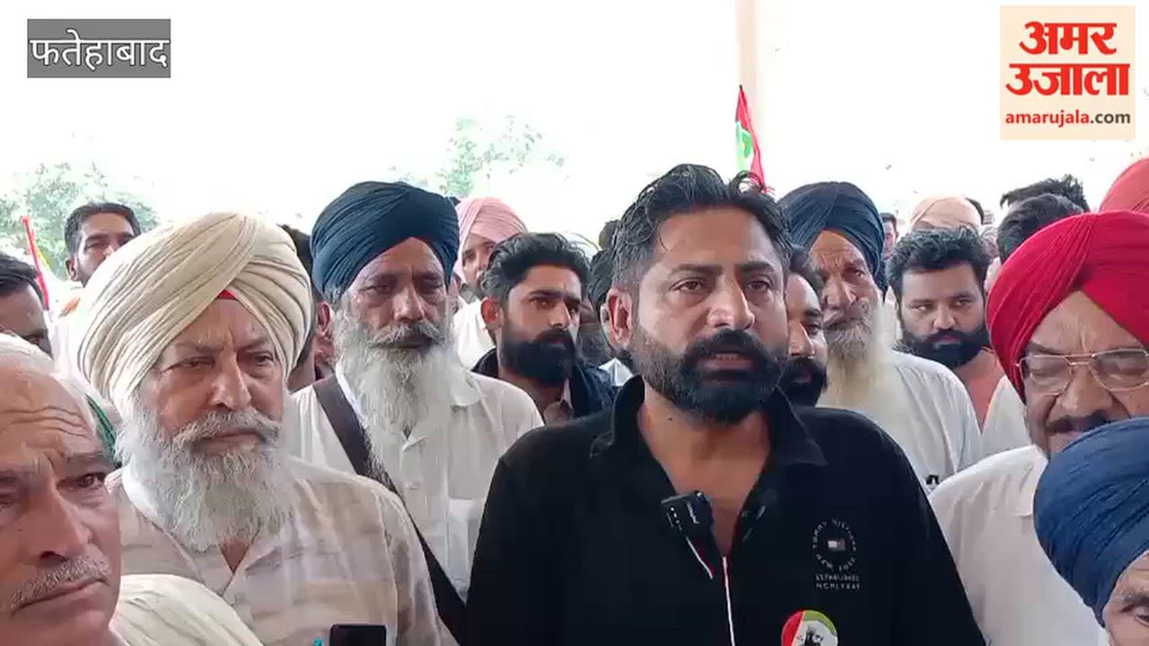 Farmers in Fatehabad submit memorandum to SDM, demanding compensation for crops damaged by hailstorm