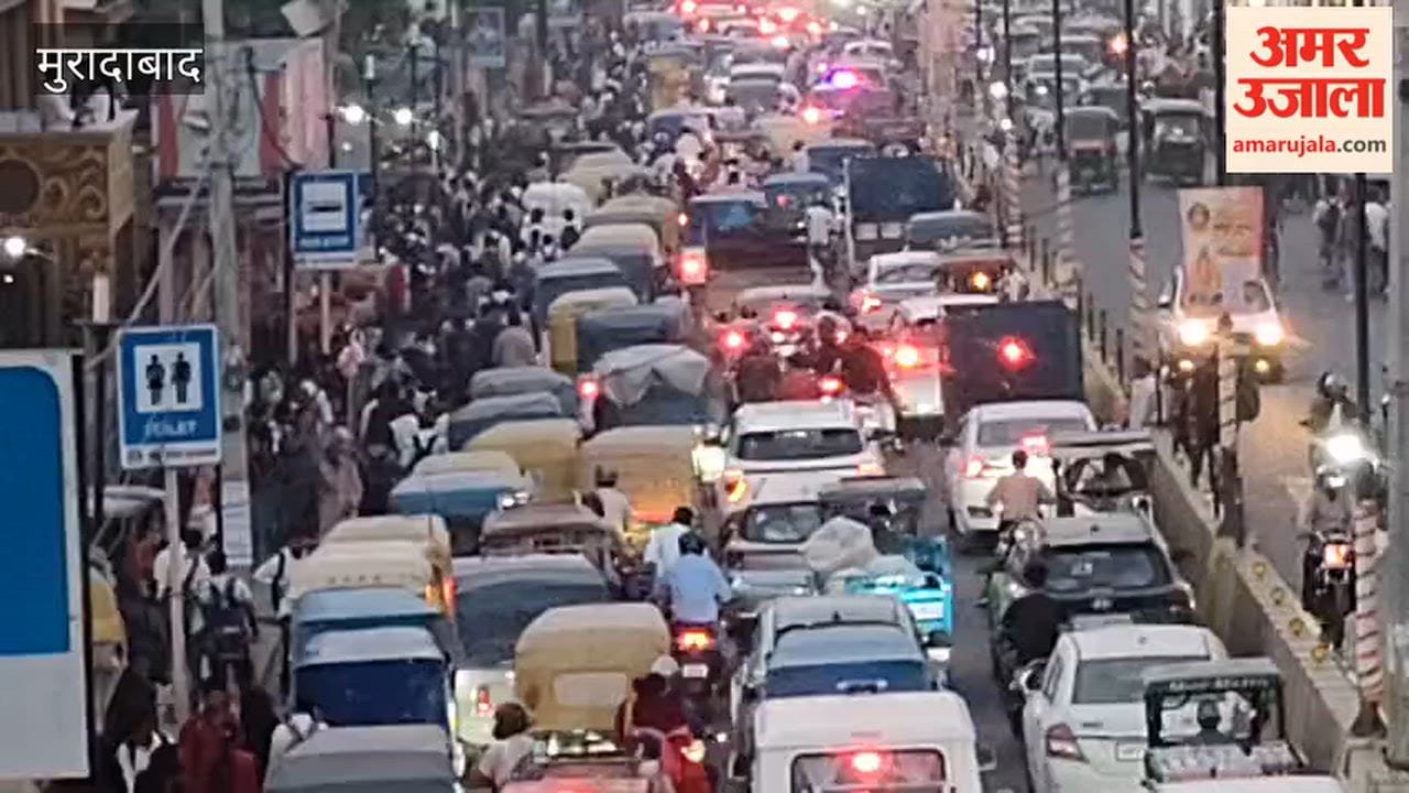Fearing that they might get stuck in traffic and miss the scheduled examination, the staff kept rushing along the roads