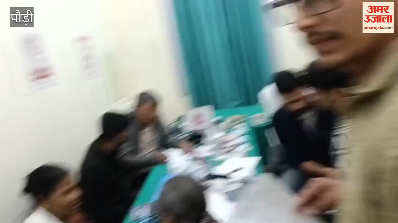 Pauri:Health camp at Garhwal University; officials, staff, and students to undergo check-ups